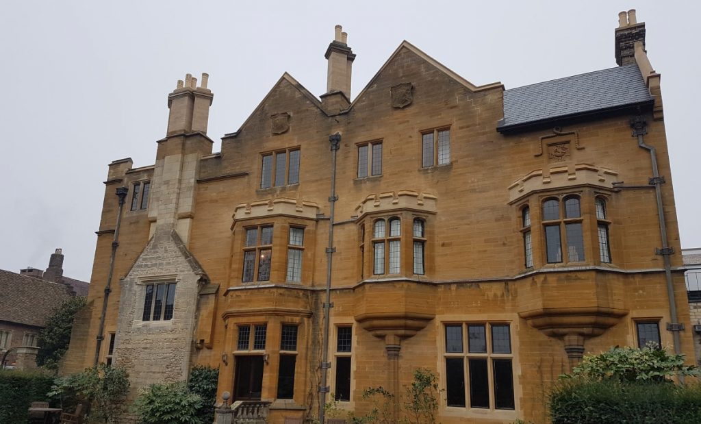 Restoration of Trinity Hall Master's lodge