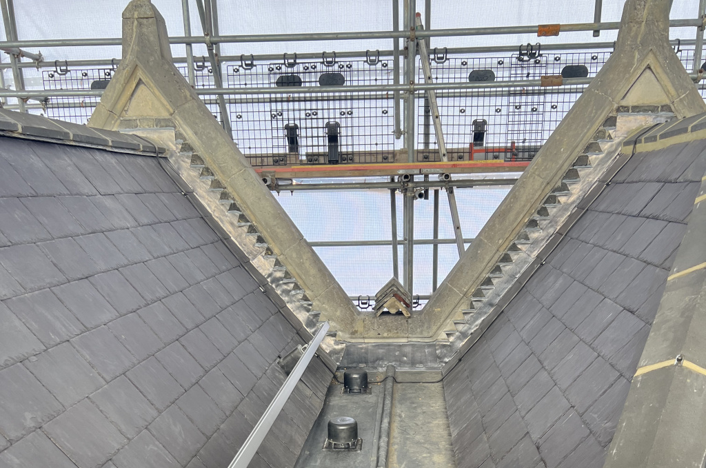 Completed roof of University building 17 Mill Lane, Cambridge